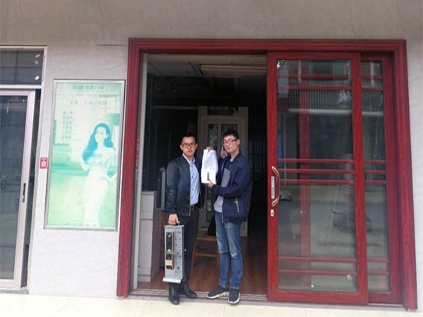 回鄉創業，不負青春：恭喜黃先生簽約皇迪長沙經銷商